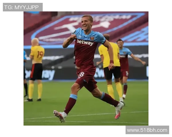 东欧足球明星的辉煌与陨落背后的故事与启示 东欧足球明星的辉煌与陨落背后的故事与启示