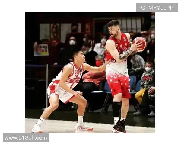 杭州篮球队团队协作引发热议球迷对战术配合和球员默契度的不同看法 杭州篮球队团队协作引发热议球迷对战术配合和球员默契度的不同看法