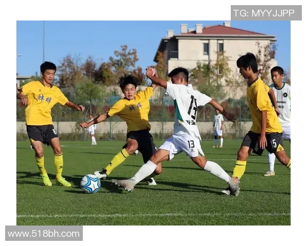 昔日辉煌如今陨落的足球明星是谁引发球迷热议 昔日辉煌如今陨落的足球明星是谁引发球迷热议