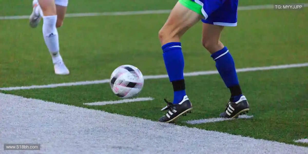 🎮 实时比分,弹幕狂欢,这里永不冷场!